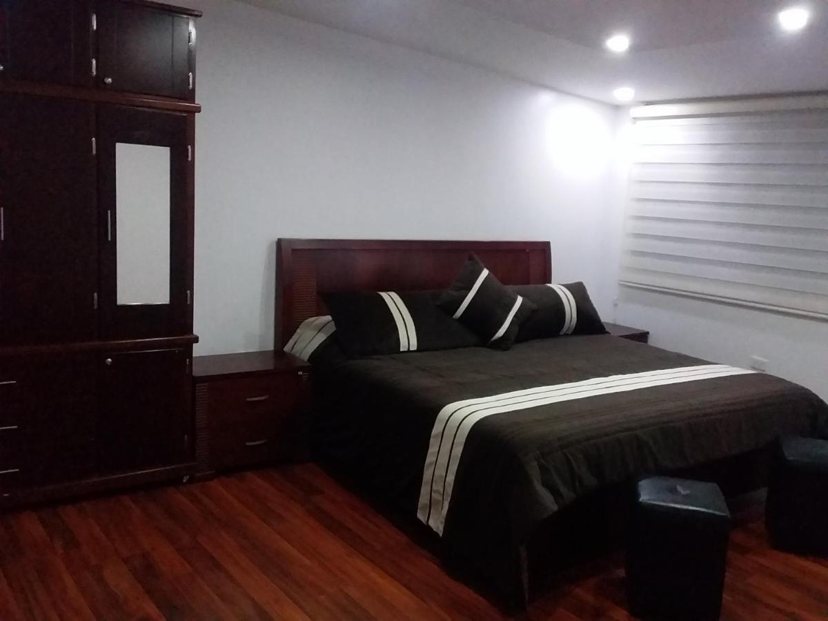 A Pousada El Mochilero Riobamba Exterior foto
